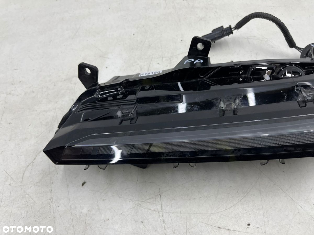 Lampa reflektor Peugeot 308 III T10 P5 21r.- prawy przedni LED DRL w zderzak światło 9835230880 - 7