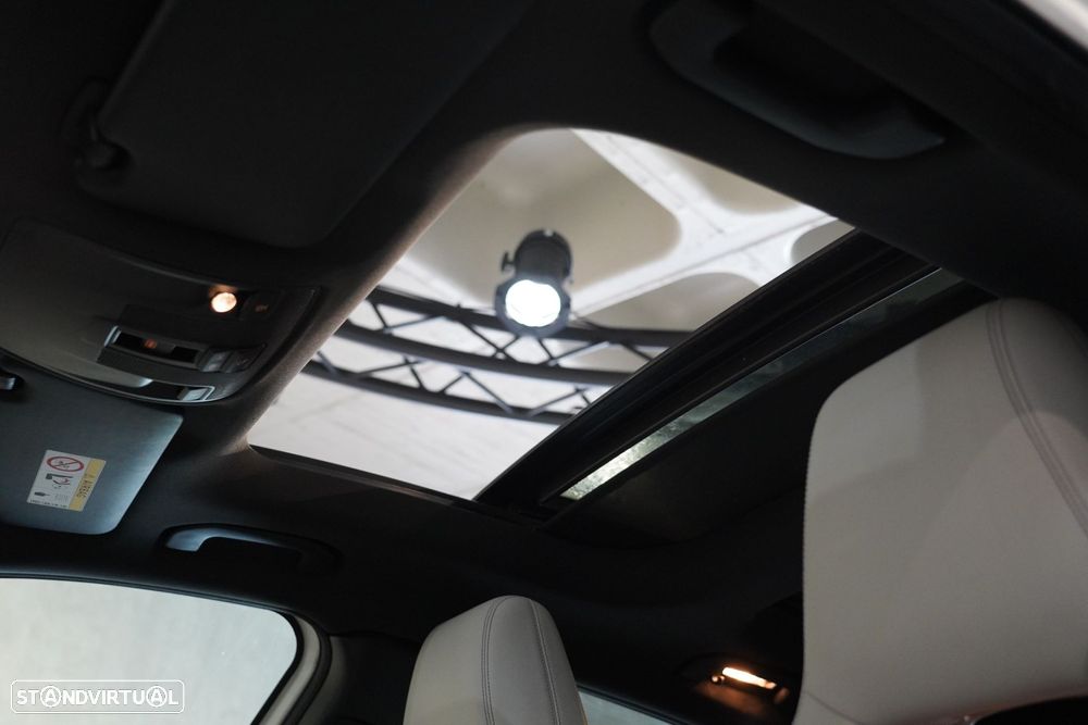 Mercedes-Benz GLA 180 CDi Urban - 27