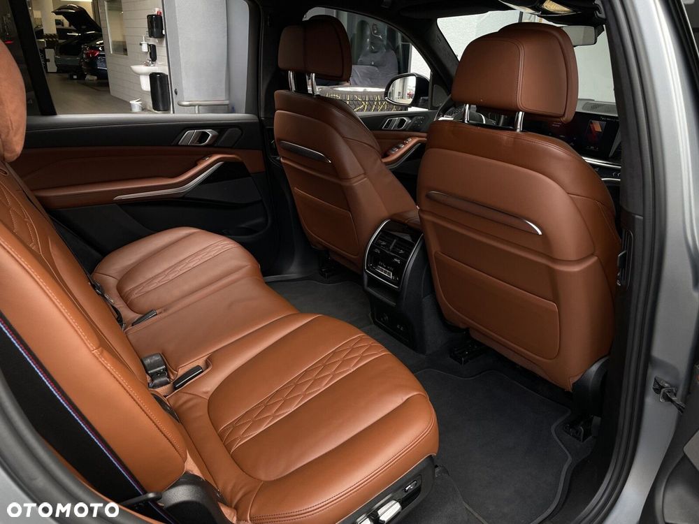 BMW X7 xDrive40d mHEV sport - 25