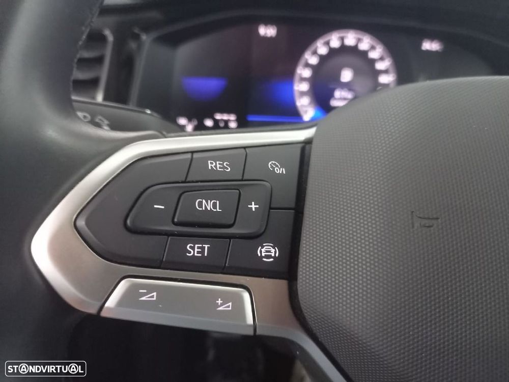 VW Taigo 1.0 TSI Urban - 18