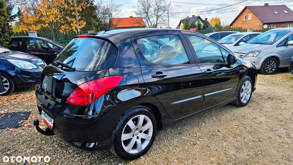 Peugeot 308 1.6 Premium Plus - 13