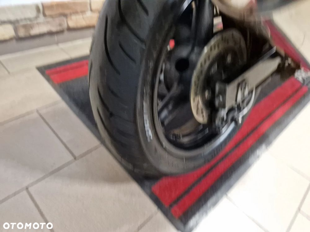 Suzuki GSX-F - Katana - 30