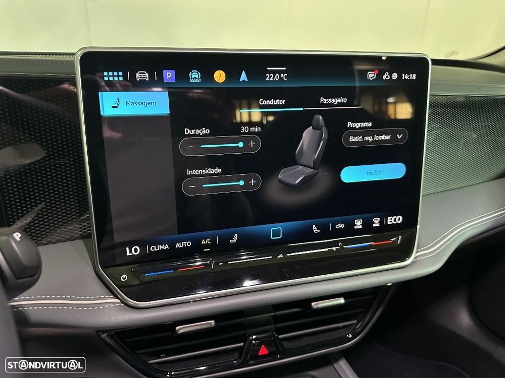 VW Passat Variant - 7