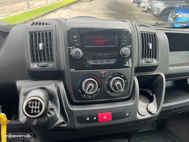 Peugeot Boxer 2.2 Hdi 140cv CAB/DUPLA 7 Lug. - 9