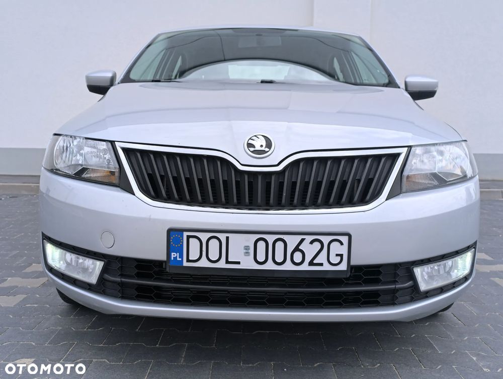 Skoda RAPID 1.2 TSI Ambition - 4