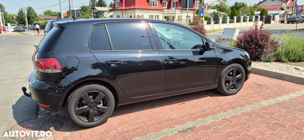 Volkswagen Golf 1.6 TDI DPF Comfortline - 10