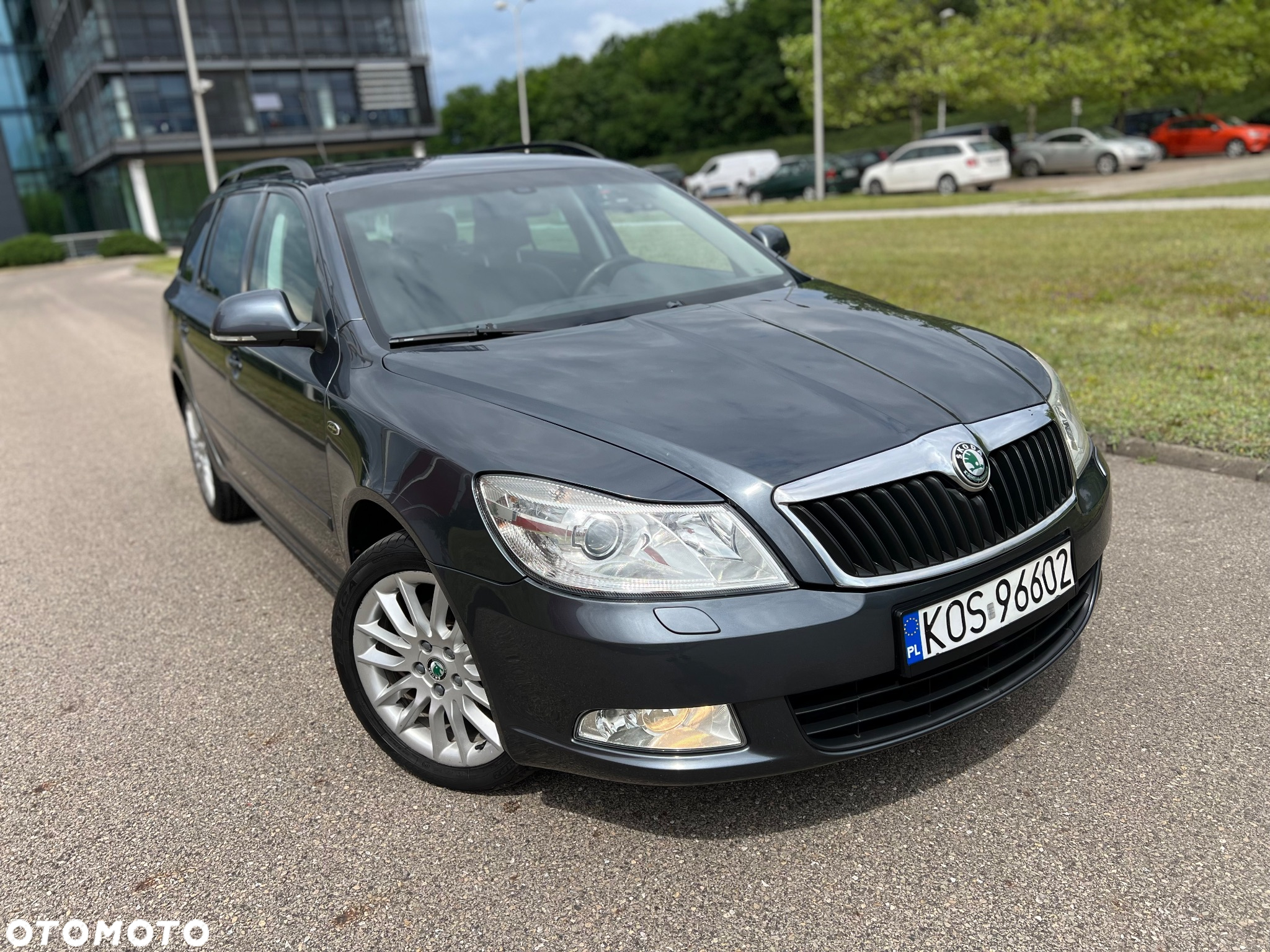 Skoda Octavia 1.8 TSI DSG Laurin & Klement - 12