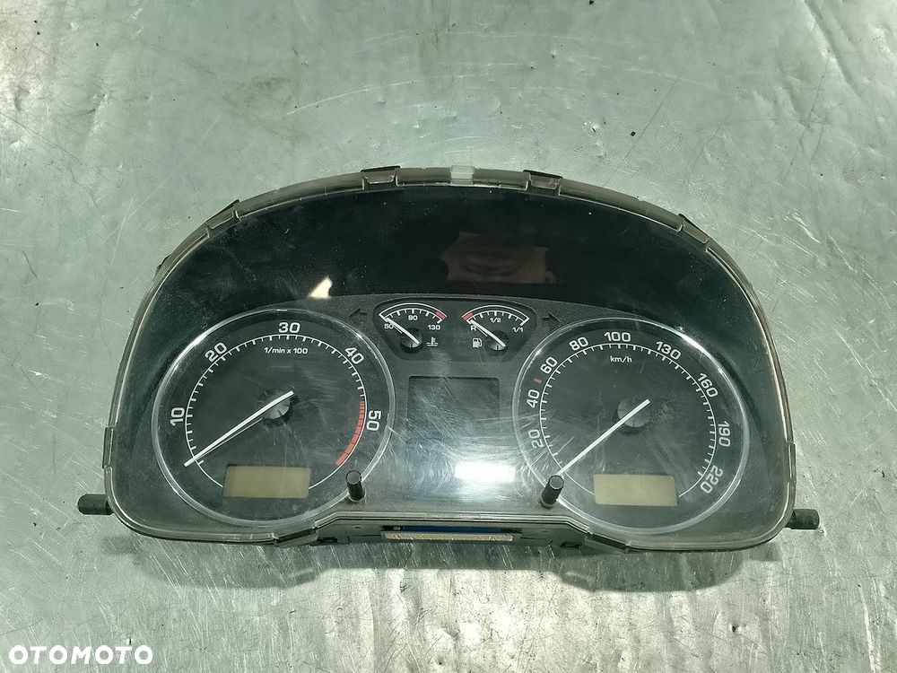 LICZNIK SKODA OCTAVIA I LIFT 1U0920821G 1.9 TDI - 1