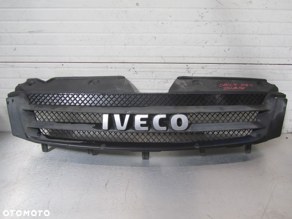Iveco Daily 06->grill atrapa - 1