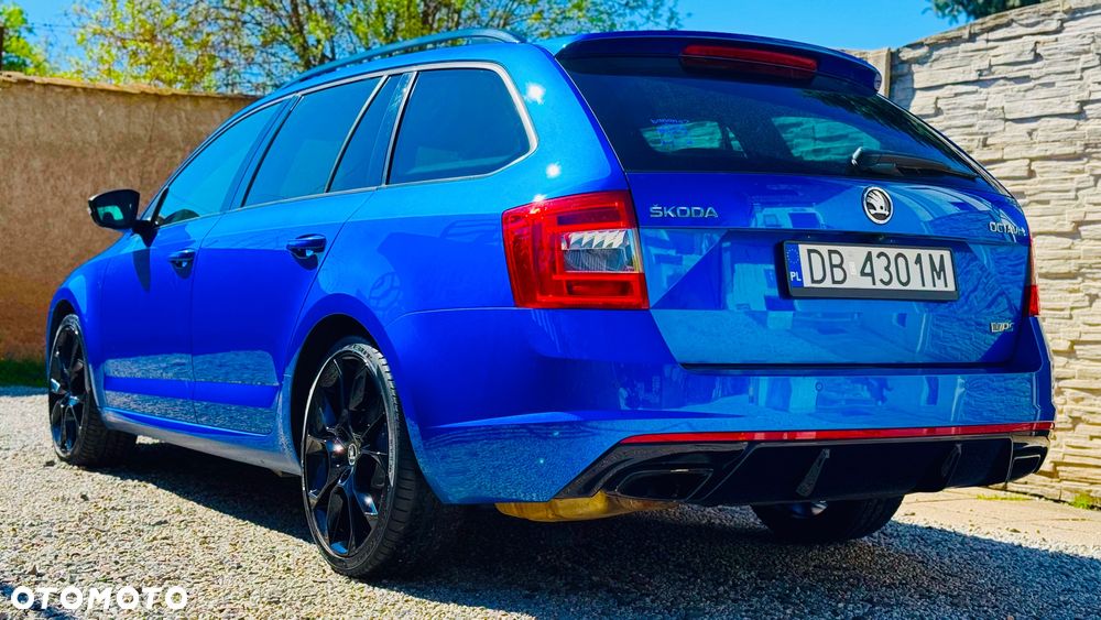 Skoda Octavia 2.0 TDI DSG RS - 21