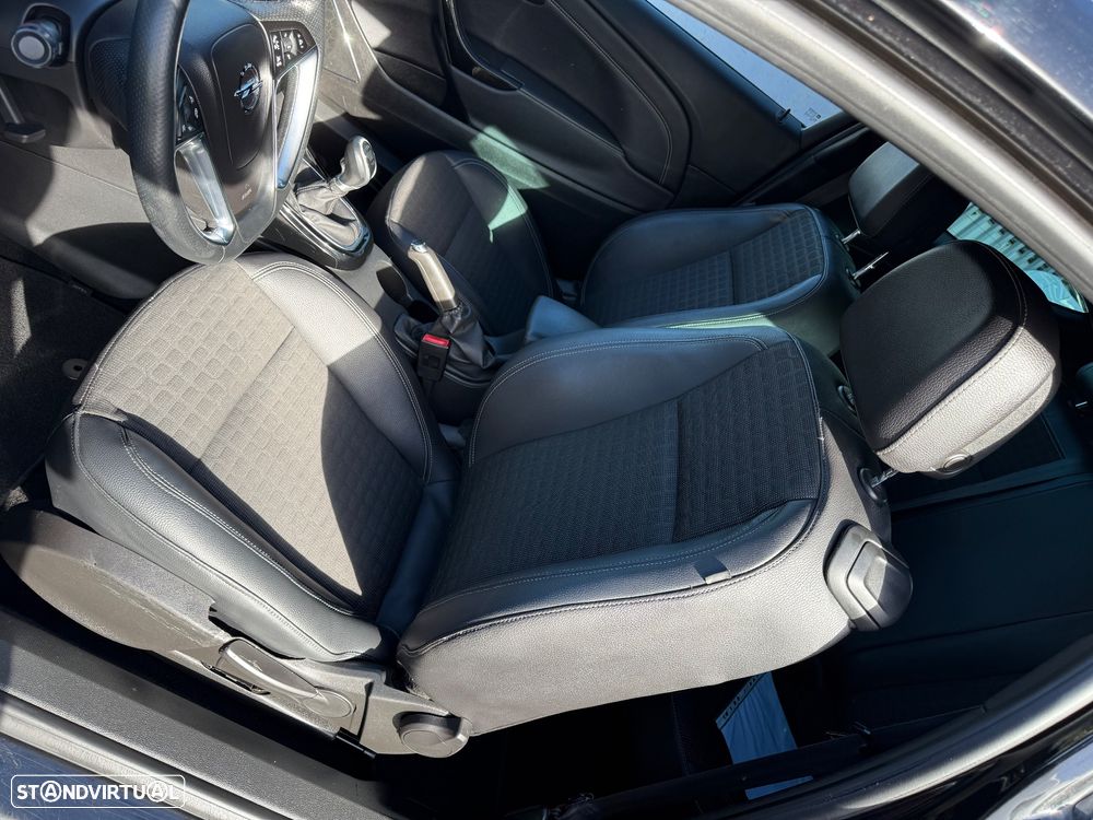 Opel Astra GTC 1.6 CDTi S/S - 17