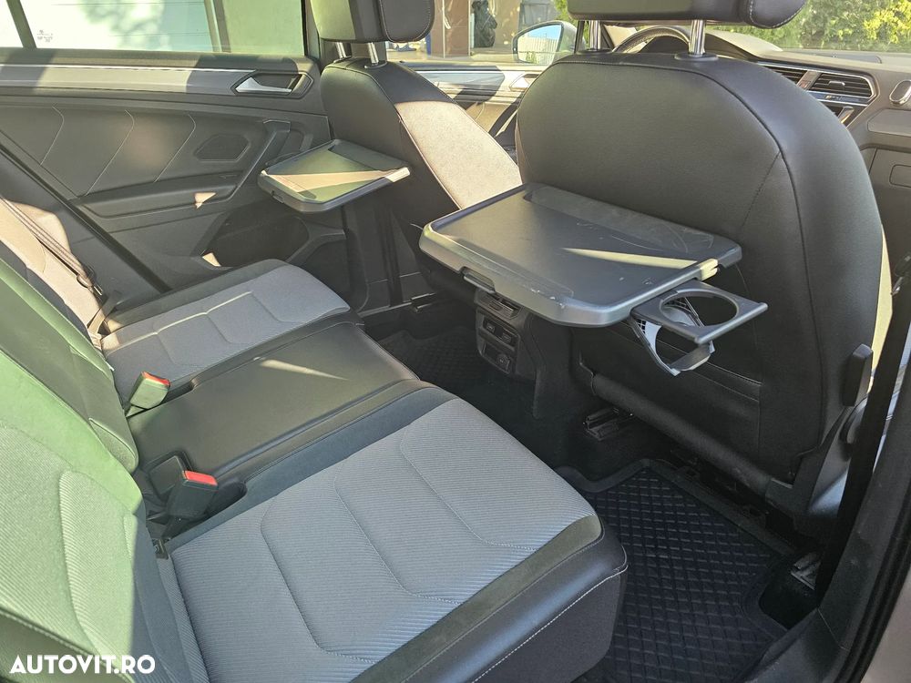 Volkswagen Tiguan - 33
