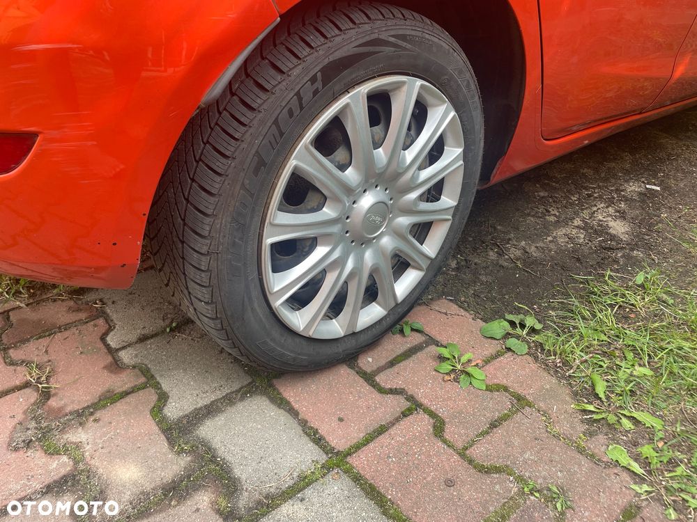 Ford Fiesta - 18