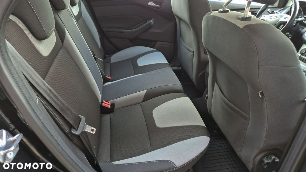 Ford Focus 1.6 EcoBoost Titanium - 21