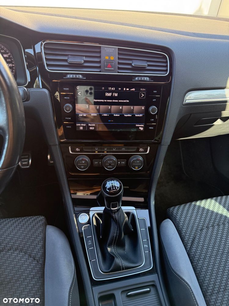 Volkswagen Golf 2018 photo 3