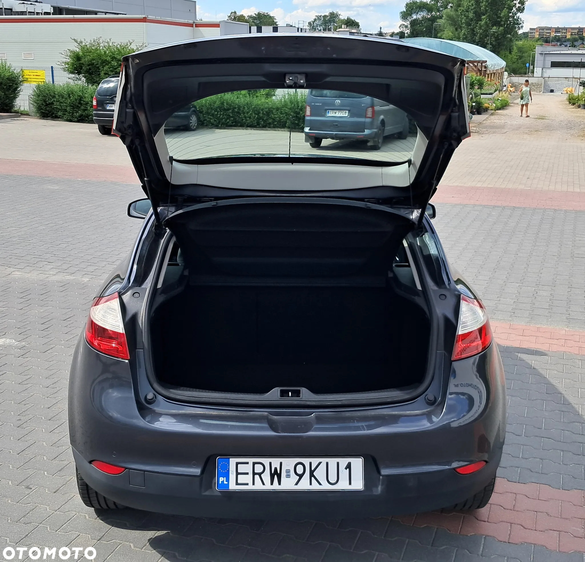 Renault Megane 1.6 16V Authentique - 5