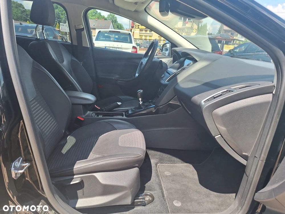 Ford Focus 1.5 TDCi DPF Start-Stopp-System Titanium - 22