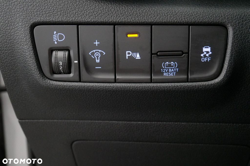 Hyundai Kona 1.6 GDI Hybrid Style DCT - 27