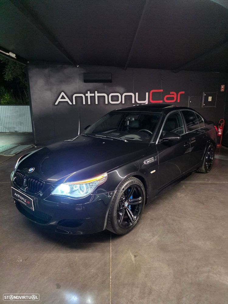 BMW M5 - 54