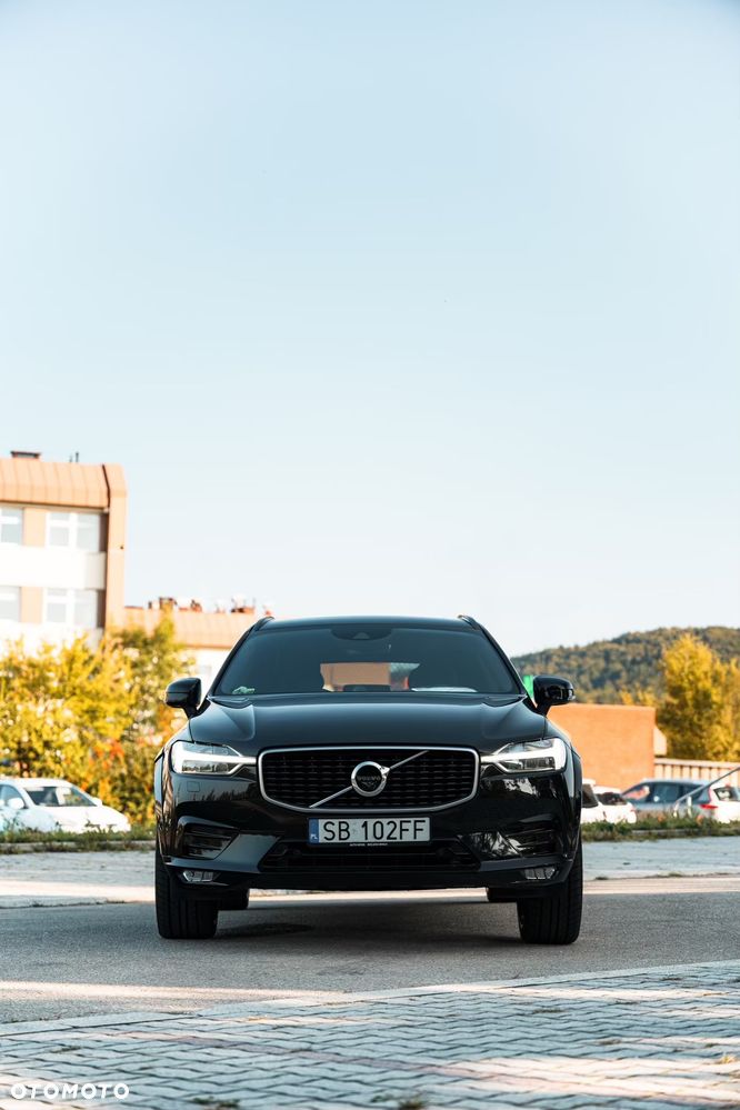 Volvo XC 60 T5 AWD R-Design - 9