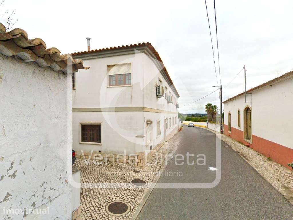 Edifício de Serviços com 815 m² | 3 Pisos | Elevador | Ereira, Cart... - Grande imagem: 3/25