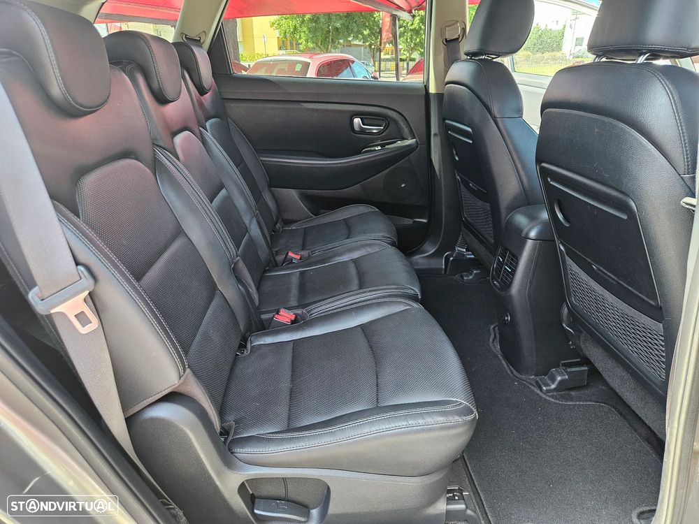 Kia Carens 1.7 CRDi ISG TX 7DCT - 21