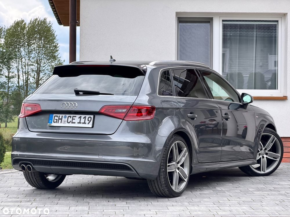 Audi A3 Sportback 2.0 TDI (clean diesel) quattro S tronic S line Sportpaket - 13