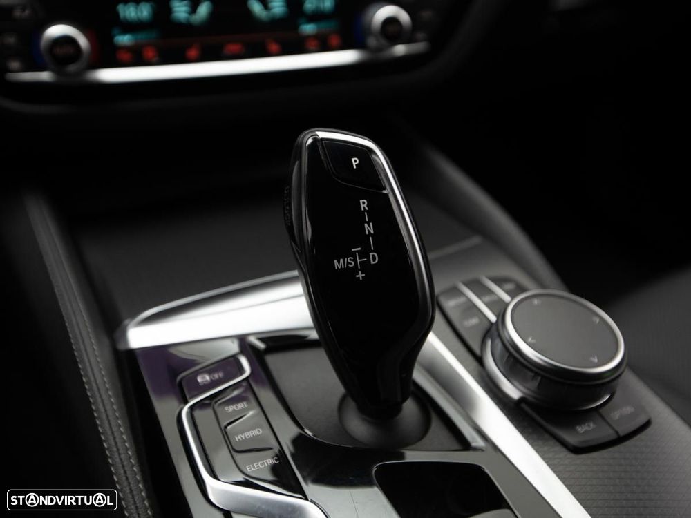 BMW 530 e xDrive Aut. Luxury Line - 28