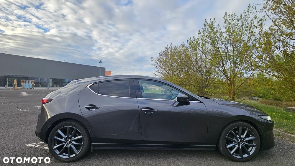 Mazda 3 2.0 mHEV Hikari - 3