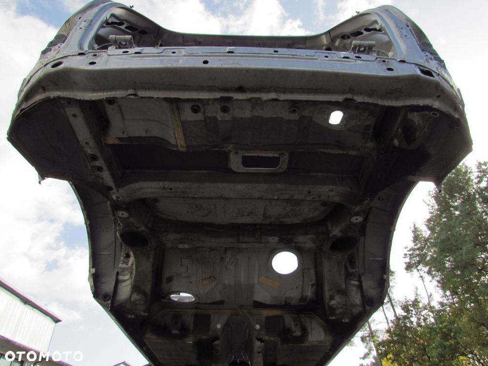 VOLVO XC90 02-14 PAS TYLNY SCIANA CWIARTKA 477 - 8
