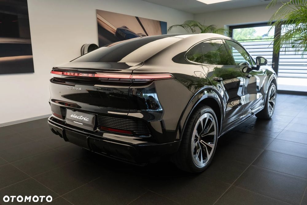Porsche Cayenne - 4