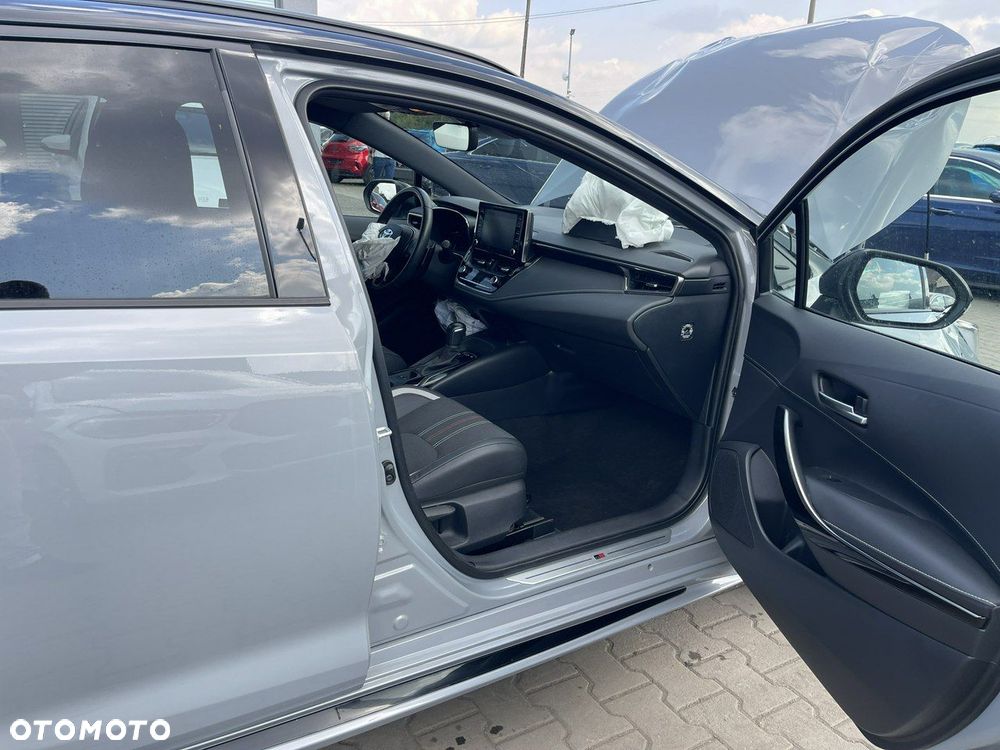 Toyota Corolla 2.0 Hybrid GR Sport - 4