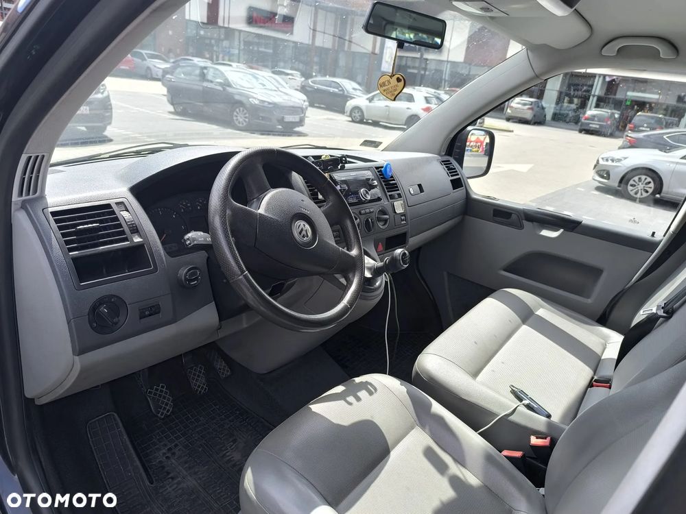 Volkswagen Caravelle L2 Comfortline - 3