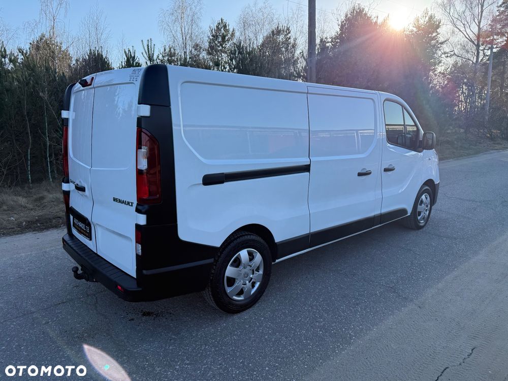 Renault Trafic - 14
