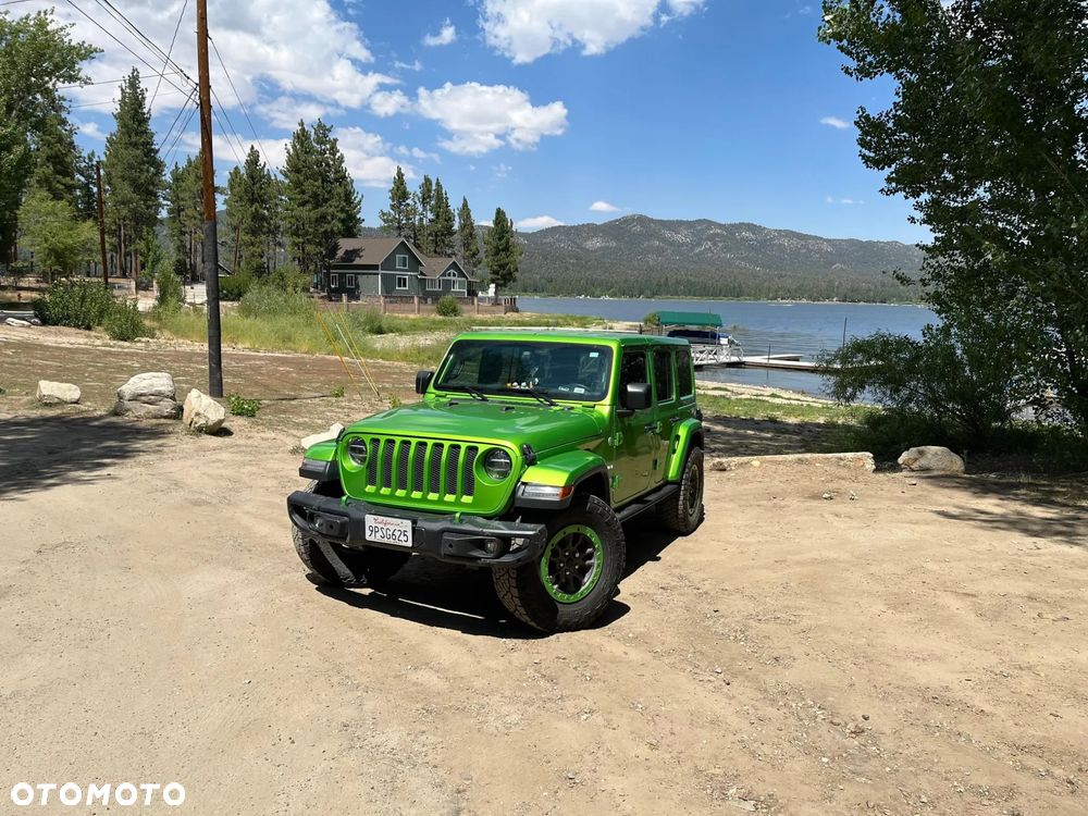 Jeep Wrangler - 12