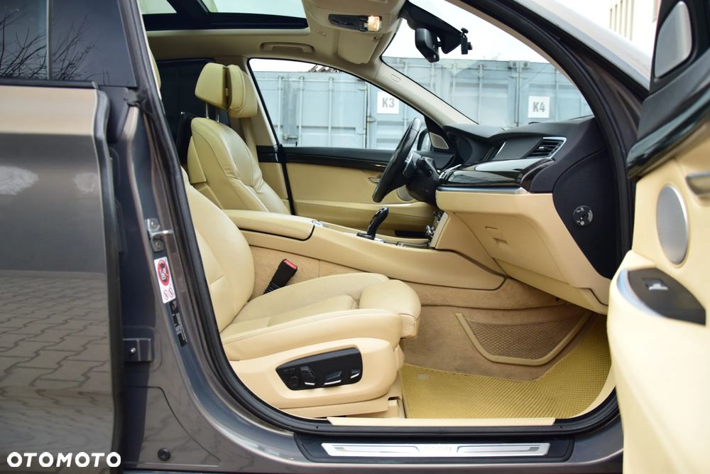 BMW 5GT 535d xDrive Luxury Line - 28
