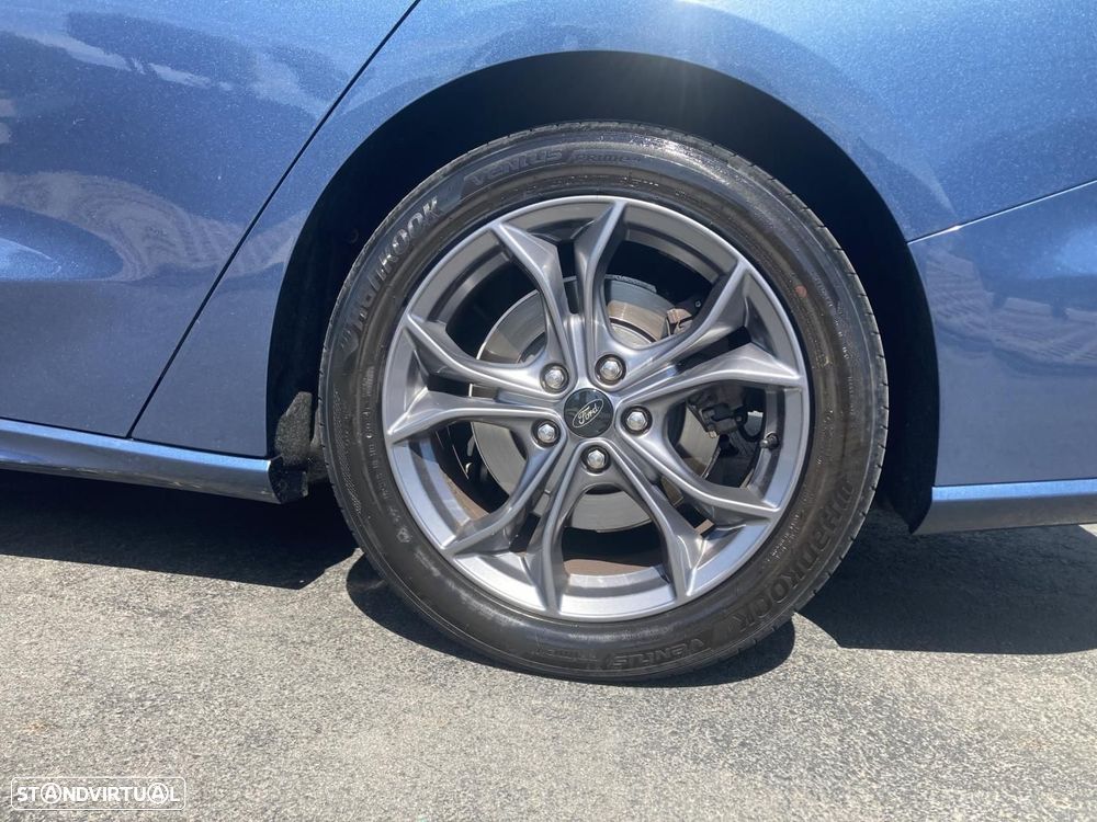 Ford Focus SW 1.5 TDCi EcoBlue ST-Line Aut. — fotografia 10
