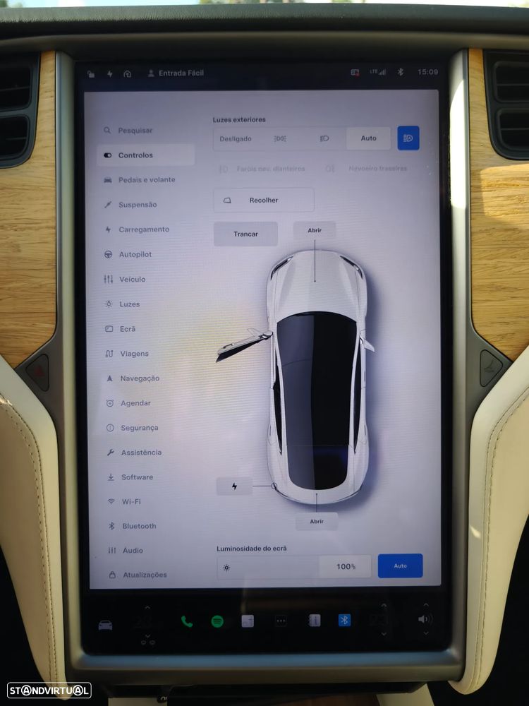 Tesla Model S 75 - 13