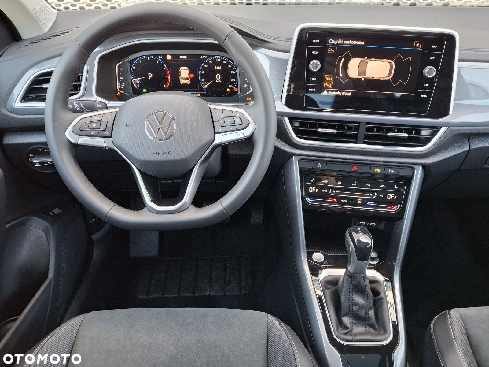 Volkswagen T-Roc - 19