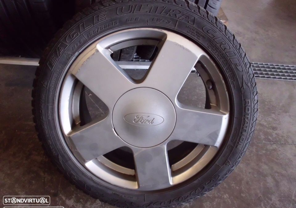 Conjunto Pneus e Jantes Ford - 195/50/R15 - 1