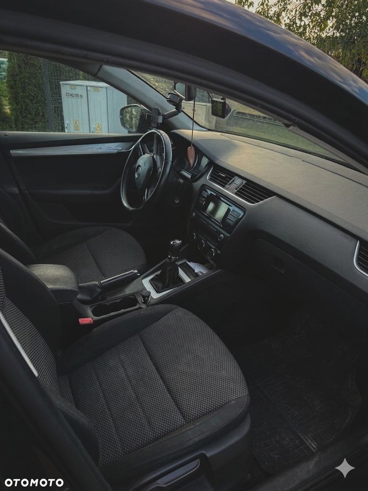 Skoda Octavia 1.6 TDI Active - 29