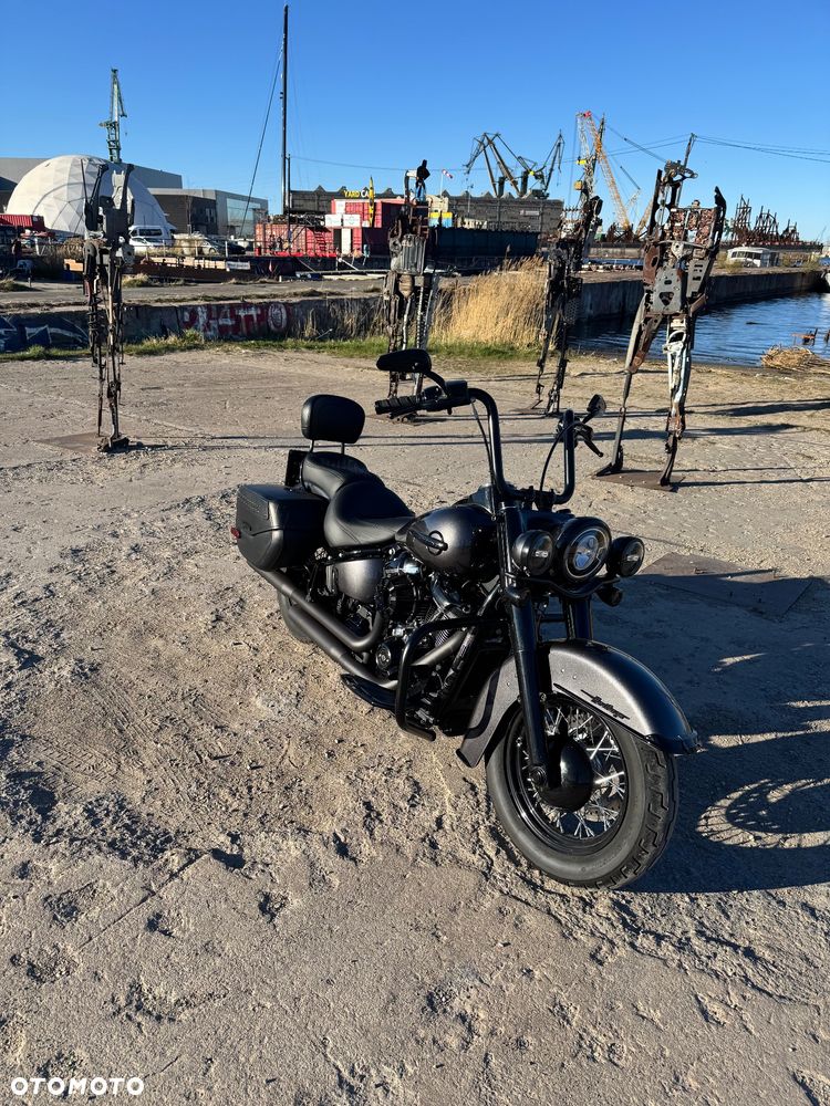 Harley-Davidson Softail Heritage Classic - 37