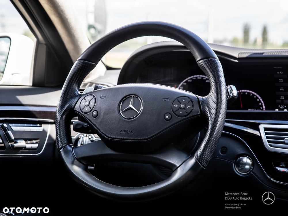 Mercedes-Benz Klasa S 63 AMG - 28