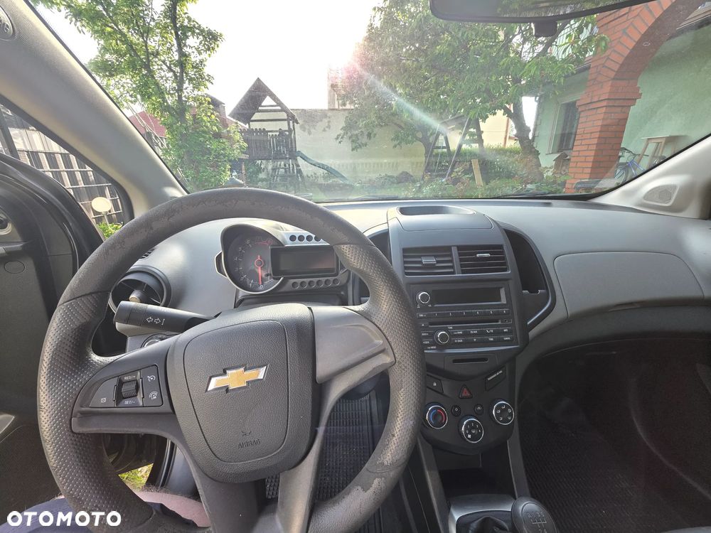 Chevrolet Aveo 1.2 LS+ - 10
