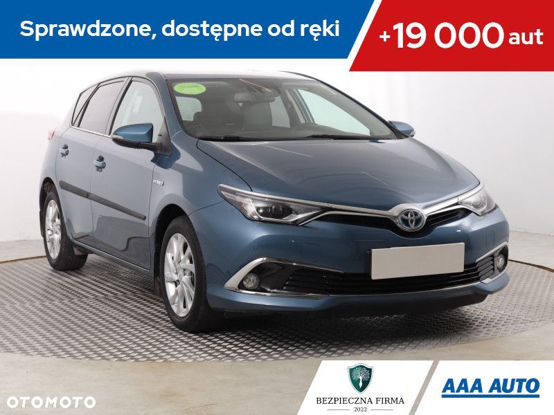 Toyota Auris - 1