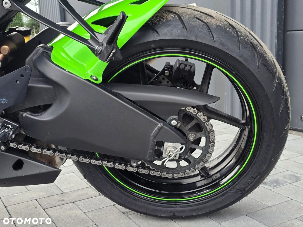 Kawasaki Ninja - 28