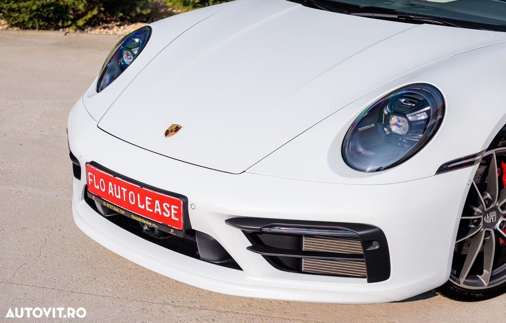 Porsche 911 Carrera 4S PDK - 11