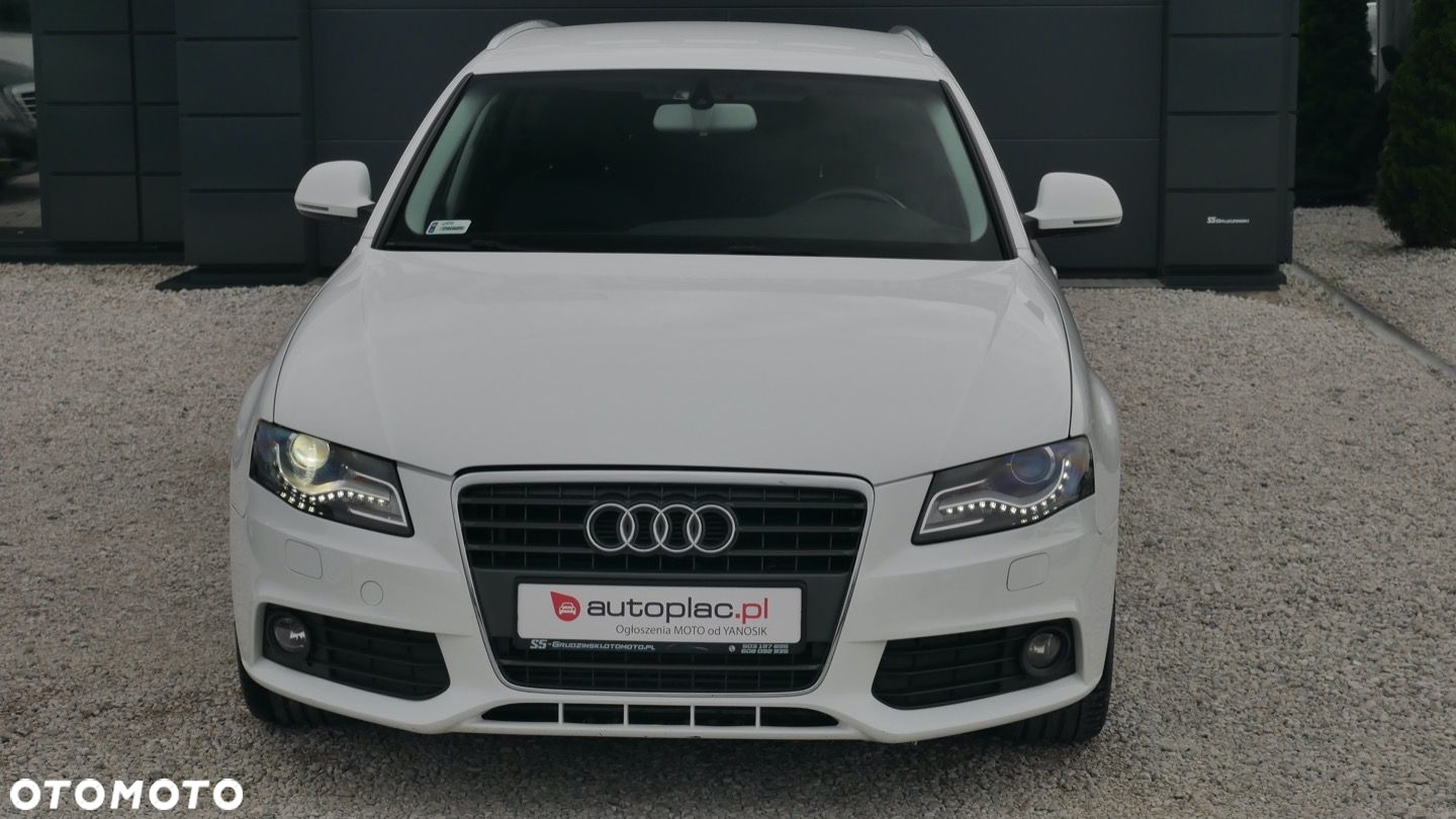 Audi A4 - 4