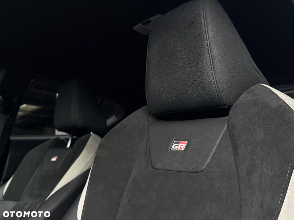 Toyota C-HR 1.8 Hybrid GPF GR Sport - 14