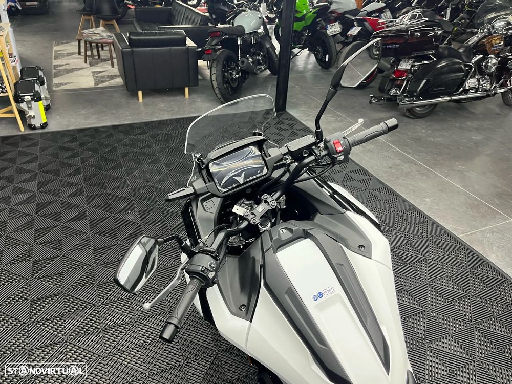 Honda NC750X 2025 - 7